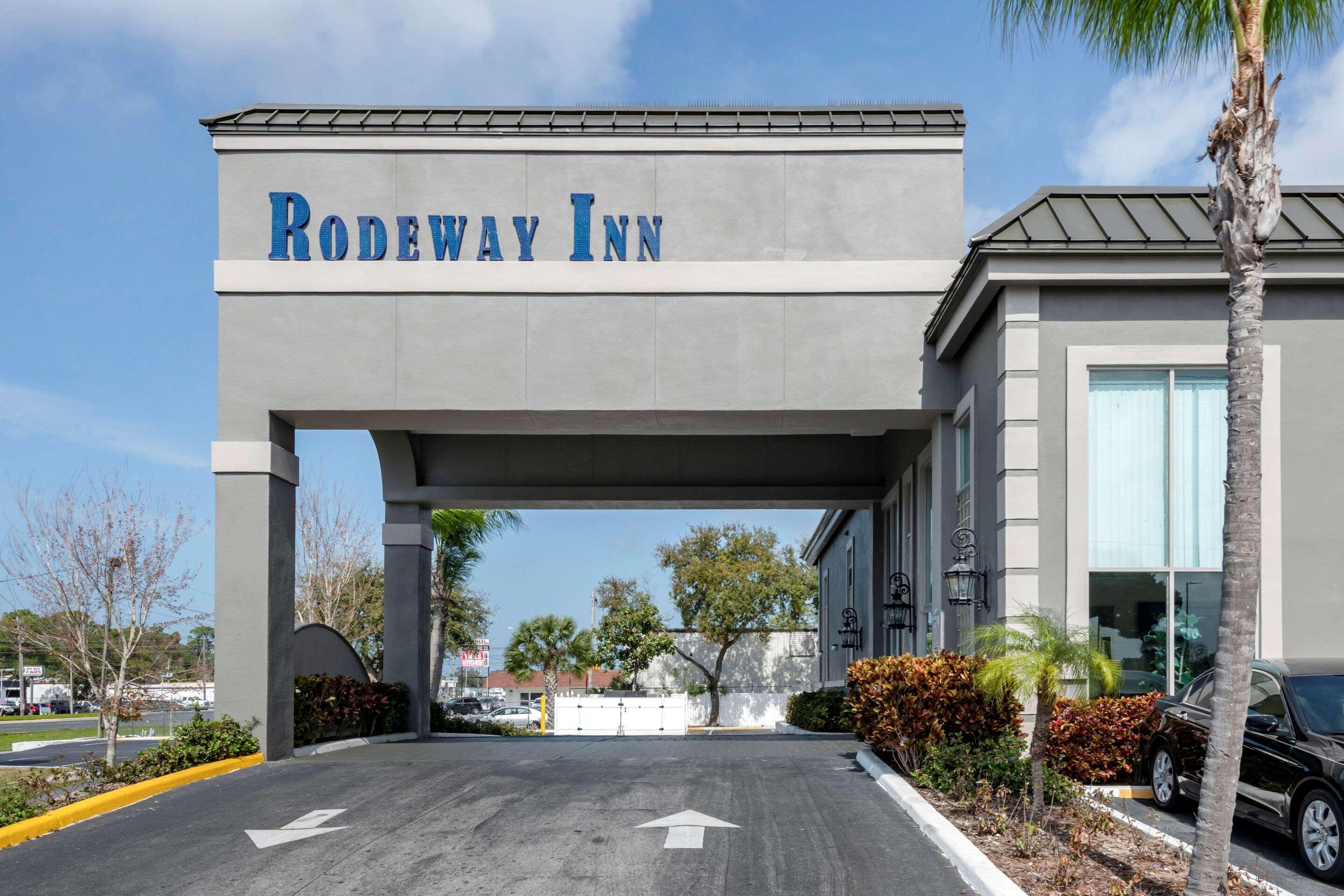 Rodeway Inn New Port Richey Exterior photo