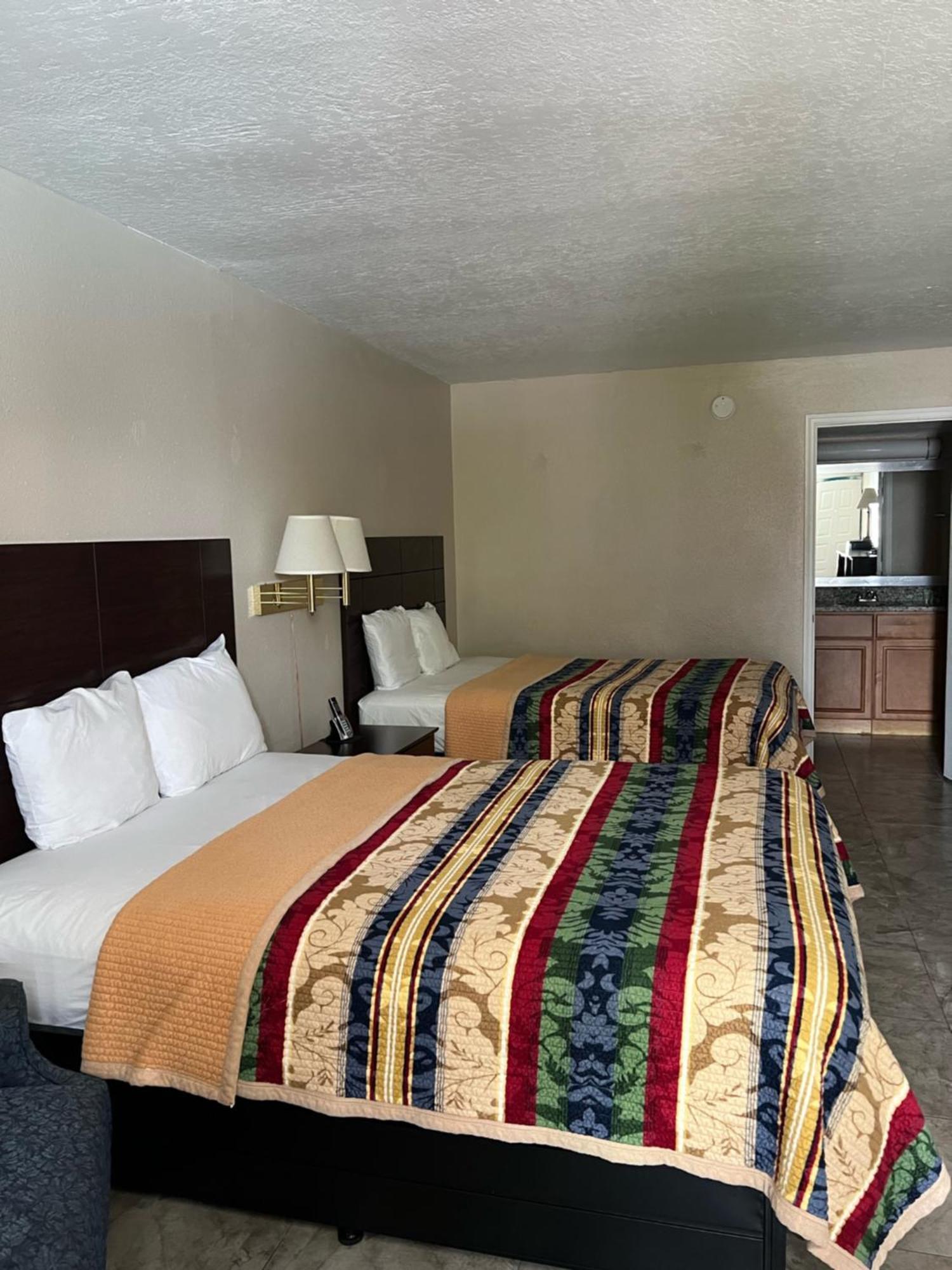 Rodeway Inn New Port Richey Exterior photo